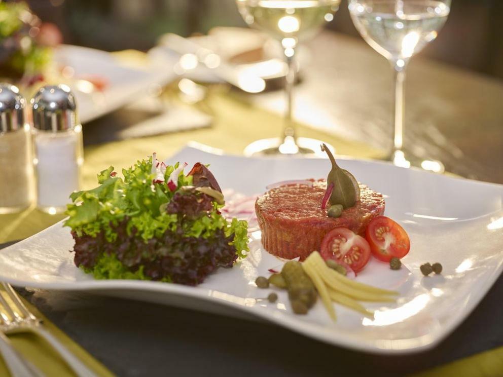 Linthal Hotel Toedi מראה חיצוני תמונה