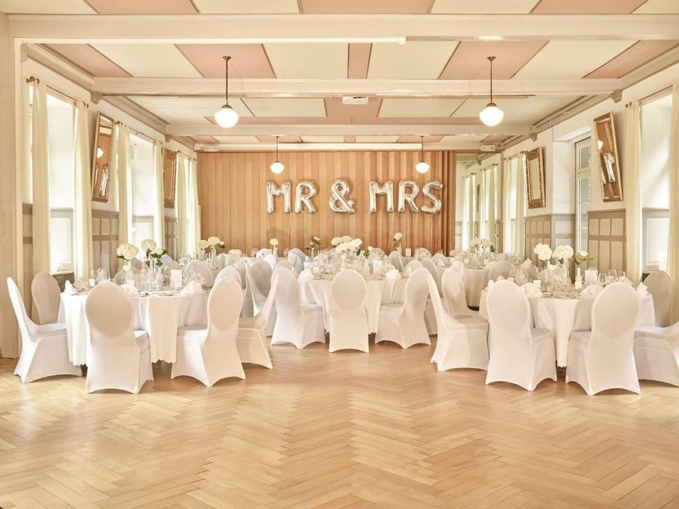Linthal Hotel Toedi מראה חיצוני תמונה