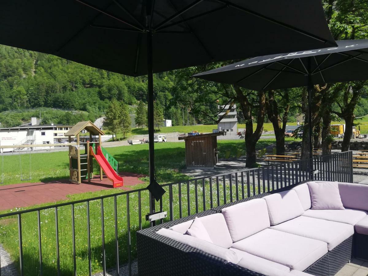 Linthal Hotel Toedi מראה חיצוני תמונה